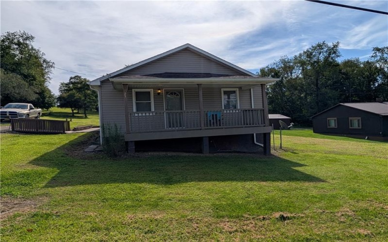 345 THORNTON RD, Brownsville, 15417, 2 Bedroom Bedrooms, ,1 BathroomBathrooms,Residential,For Sale,THORNTON RD,1776480