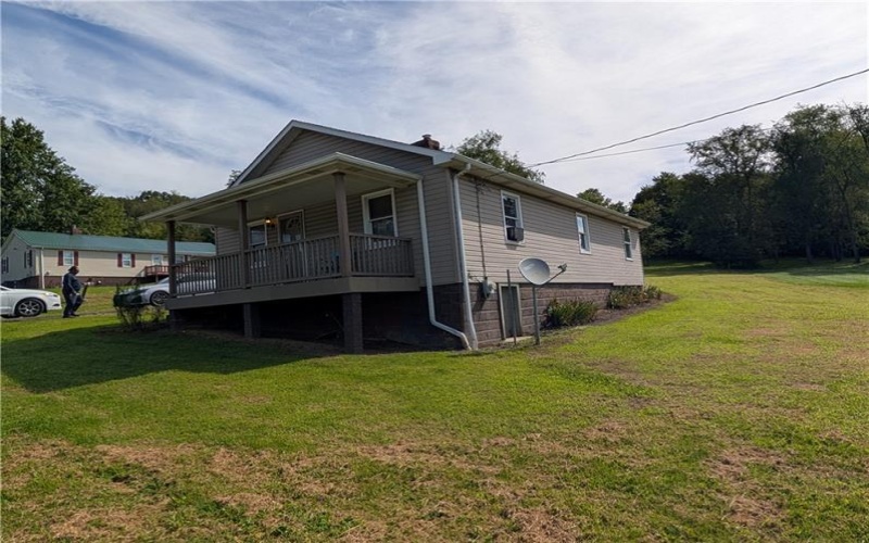 345 THORNTON RD, Brownsville, 15417, 2 Bedroom Bedrooms, ,1 BathroomBathrooms,Residential,For Sale,THORNTON RD,1776480