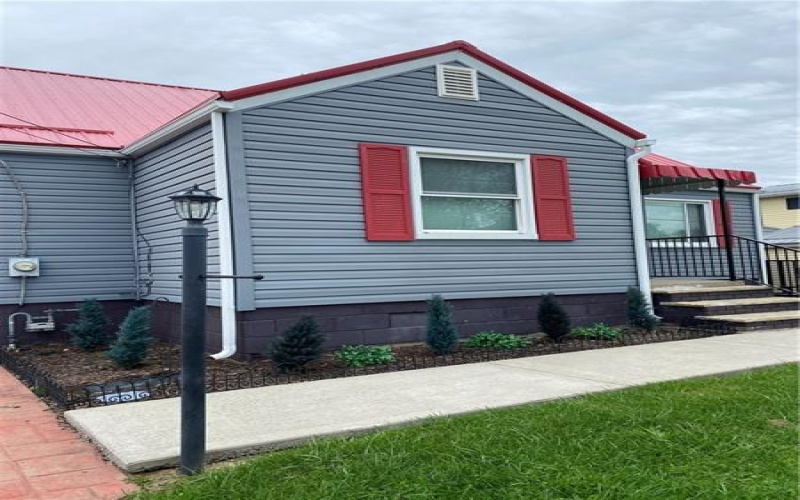 109 Roberts Street, Belle Vernon, 15012, 3 Bedroom Bedrooms, ,1 BathroomBathrooms,Residential,For Sale,Roberts Street,1776492