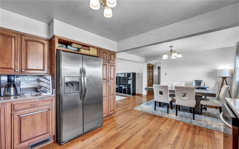 111 Hitchman, Mount Pleasant, 15666, 3 Bedroom Bedrooms, ,2.1 BathroomBathrooms,Residential,For Sale,Hitchman,1776494