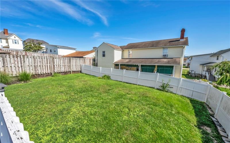 111 Hitchman, Mount Pleasant, 15666, 3 Bedroom Bedrooms, ,2.1 BathroomBathrooms,Residential,For Sale,Hitchman,1776494