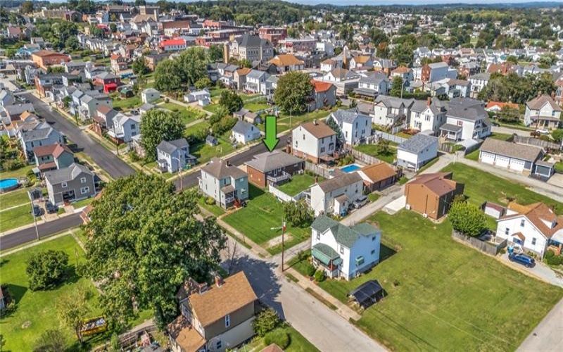 111 Hitchman, Mount Pleasant, 15666, 3 Bedroom Bedrooms, ,2.1 BathroomBathrooms,Residential,For Sale,Hitchman,1776494
