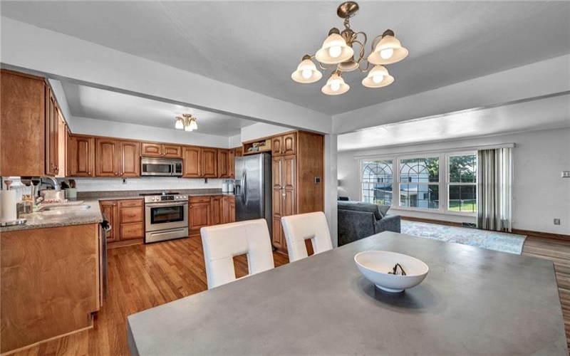 111 Hitchman, Mount Pleasant, 15666, 3 Bedroom Bedrooms, ,2.1 BathroomBathrooms,Residential,For Sale,Hitchman,1776494