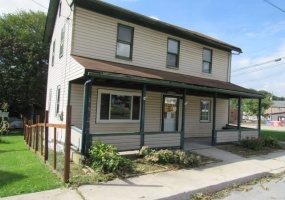 124 Mill Street, Hollsopple, 15935, 2 Bedroom Bedrooms, 6 Room Rooms,1 BathroomBathrooms,Residential,For Sale,Mill Street,1776507