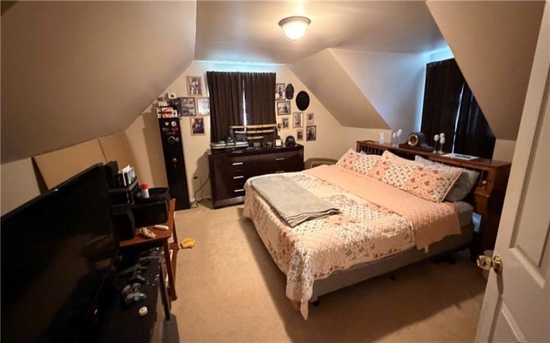 464 Greenridge Rd, New Kensington, 15068, 3 Bedroom Bedrooms, 7 Room Rooms,2 BathroomBathrooms,Residential,For Sale,Greenridge Rd,1738638