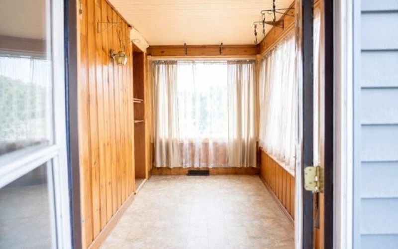848 Highland Ave, Greensburg, 15601, 2 Bedroom Bedrooms, 7 Room Rooms,1 BathroomBathrooms,Residential,For Sale,Highland Ave,1755413