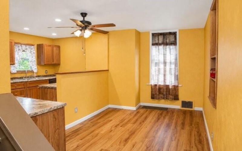 848 Highland Ave, Greensburg, 15601, 2 Bedroom Bedrooms, 7 Room Rooms,1 BathroomBathrooms,Residential,For Sale,Highland Ave,1755413