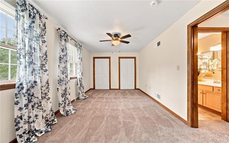 1124 CRANSTON DRIVE, Greensburg, 15601, 2 Bedroom Bedrooms, 6 Room Rooms,1.1 BathroomBathrooms,Residential,For Sale,CRANSTON DRIVE,1770912