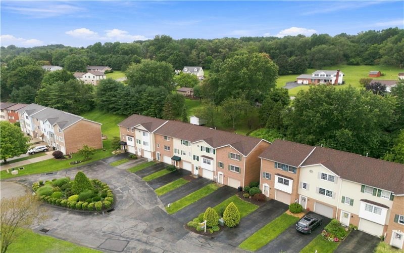 1124 CRANSTON DRIVE, Greensburg, 15601, 2 Bedroom Bedrooms, 6 Room Rooms,1.1 BathroomBathrooms,Residential,For Sale,CRANSTON DRIVE,1770912