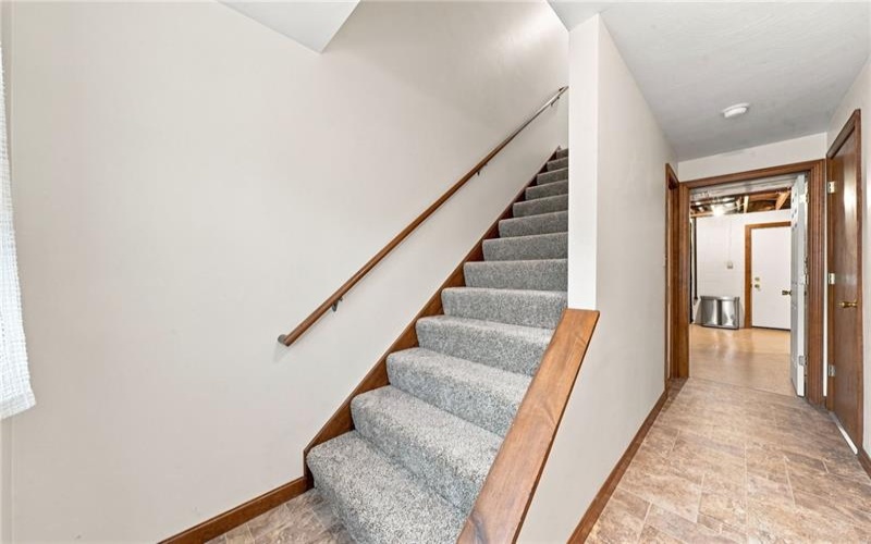1124 CRANSTON DRIVE, Greensburg, 15601, 2 Bedroom Bedrooms, 6 Room Rooms,1.1 BathroomBathrooms,Residential,For Sale,CRANSTON DRIVE,1770912