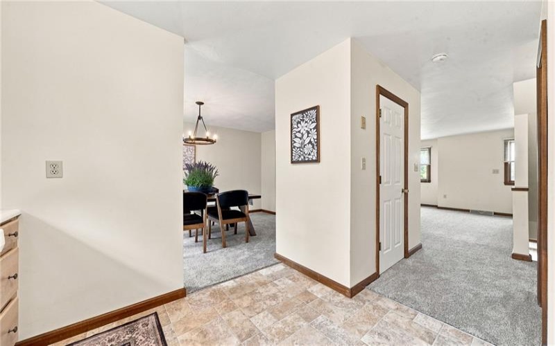 1124 CRANSTON DRIVE, Greensburg, 15601, 2 Bedroom Bedrooms, 6 Room Rooms,1.1 BathroomBathrooms,Residential,For Sale,CRANSTON DRIVE,1770912