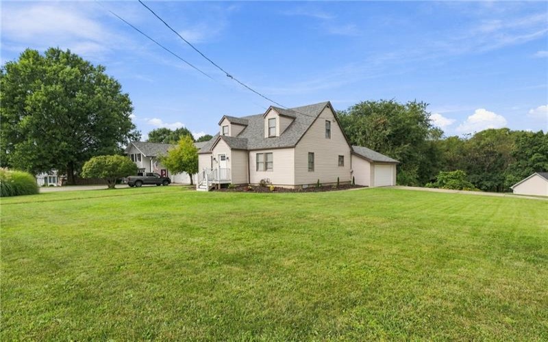 3298 Harvard St, Lower Burrell, 15068, 3 Bedroom Bedrooms, 6 Room Rooms,2 BathroomBathrooms,Residential,For Sale,Harvard St,1775459
