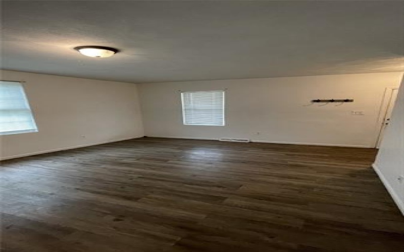 62 Whiteman Ave, Uniontown, 15401, 3 Bedroom Bedrooms, ,1.1 BathroomBathrooms,Lease,For Rent,Whiteman Ave,1775927