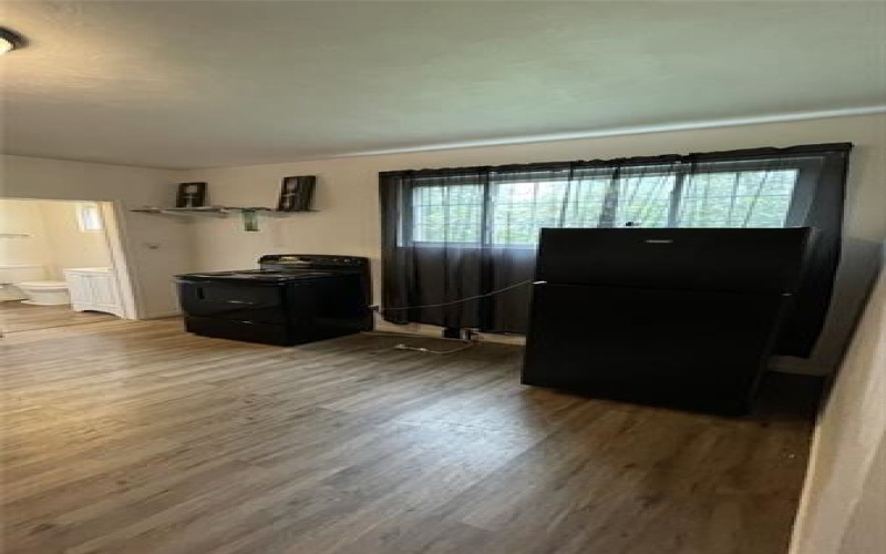 62 Whiteman Ave, Uniontown, 15401, 3 Bedroom Bedrooms, ,1.1 BathroomBathrooms,Lease,For Rent,Whiteman Ave,1775927