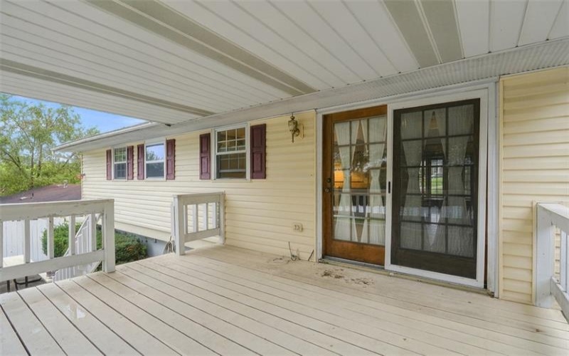 710 Butterfield Drive, Irwin, 15642, 3 Bedroom Bedrooms, 8 Room Rooms,1.1 BathroomBathrooms,Residential,For Sale,Butterfield Drive,1776136