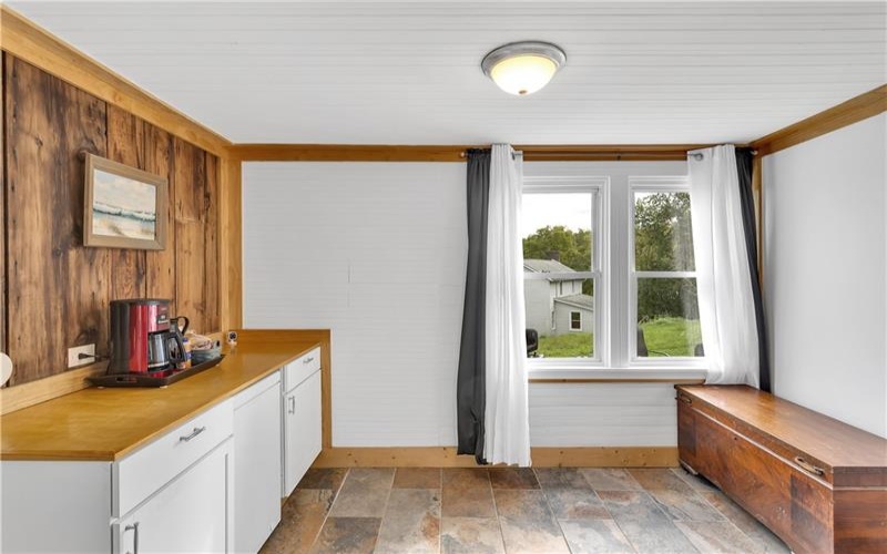 31 Penn, MANOR, 15665, 4 Bedroom Bedrooms, 8 Room Rooms,2 BathroomBathrooms,Residential,For Sale,Penn,1776514
