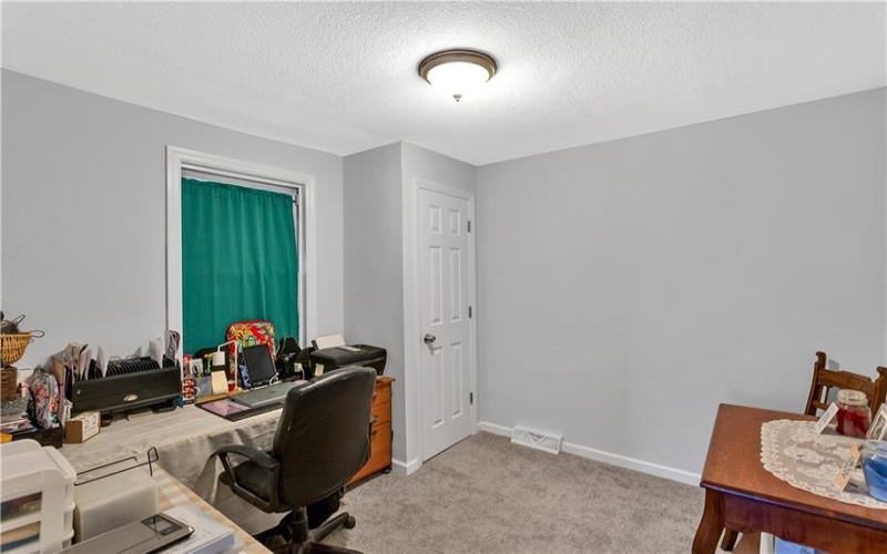 31 Penn, MANOR, 15665, 4 Bedroom Bedrooms, 8 Room Rooms,2 BathroomBathrooms,Residential,For Sale,Penn,1776514