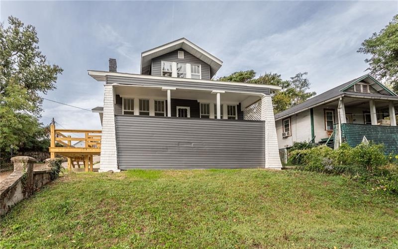 156 Ninth Street, Connellsville, 15425, 3 Bedroom Bedrooms, 6 Room Rooms,2 BathroomBathrooms,Residential,For Sale,Ninth Street,1776533