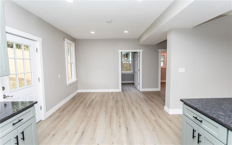 156 Ninth Street, Connellsville, 15425, 3 Bedroom Bedrooms, 6 Room Rooms,2 BathroomBathrooms,Residential,For Sale,Ninth Street,1776533