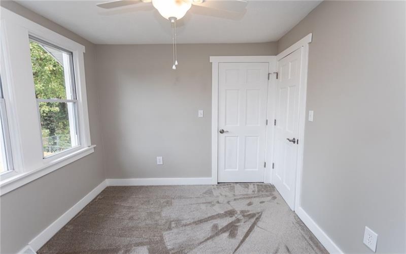 156 Ninth Street, Connellsville, 15425, 3 Bedroom Bedrooms, 6 Room Rooms,2 BathroomBathrooms,Residential,For Sale,Ninth Street,1776533