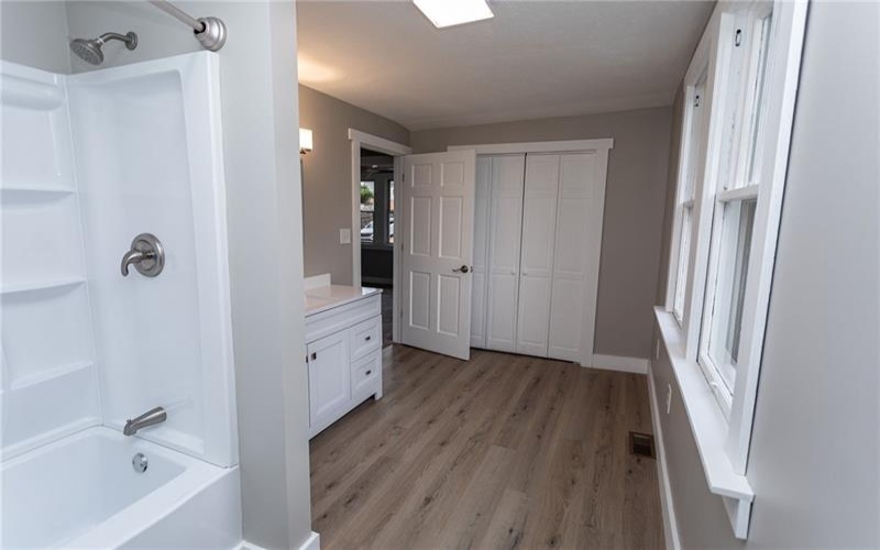 156 Ninth Street, Connellsville, 15425, 3 Bedroom Bedrooms, 6 Room Rooms,2 BathroomBathrooms,Residential,For Sale,Ninth Street,1776533