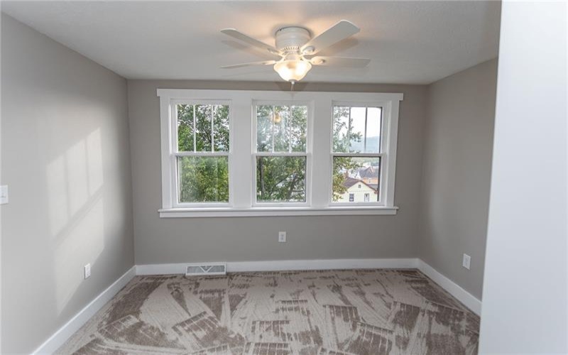 156 Ninth Street, Connellsville, 15425, 3 Bedroom Bedrooms, 6 Room Rooms,2 BathroomBathrooms,Residential,For Sale,Ninth Street,1776533