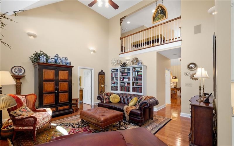 1005 Skyline Drive, Canonsburg, 15317, 5 Bedroom Bedrooms, 14 Room Rooms,3.1 BathroomBathrooms,Residential,For Sale,Skyline Drive,1776558