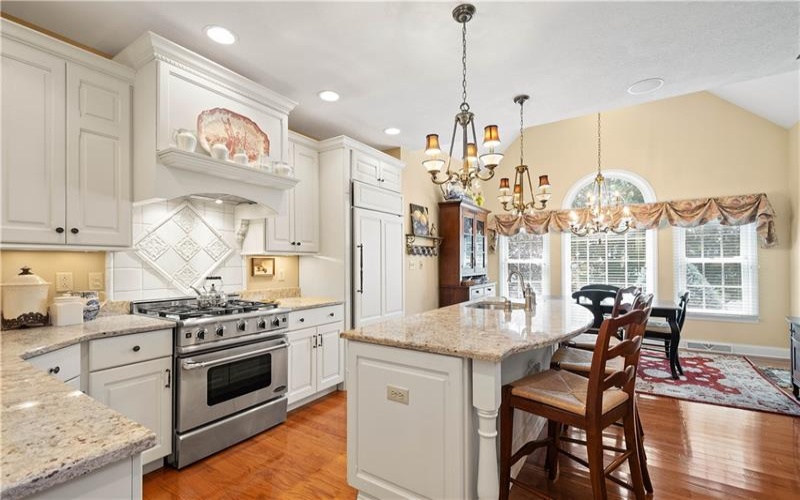 1005 Skyline Drive, Canonsburg, 15317, 5 Bedroom Bedrooms, 14 Room Rooms,3.1 BathroomBathrooms,Residential,For Sale,Skyline Drive,1776558