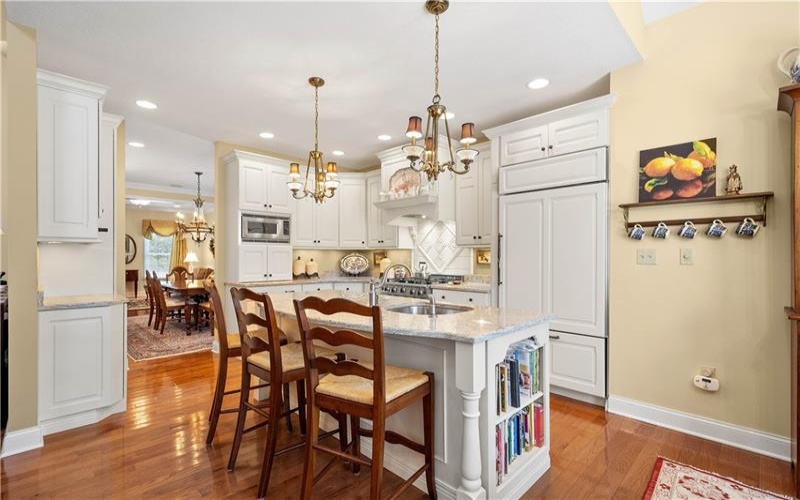 1005 Skyline Drive, Canonsburg, 15317, 5 Bedroom Bedrooms, 14 Room Rooms,3.1 BathroomBathrooms,Residential,For Sale,Skyline Drive,1776558