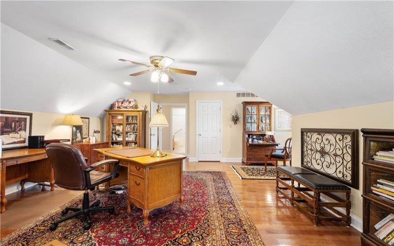 1005 Skyline Drive, Canonsburg, 15317, 5 Bedroom Bedrooms, 14 Room Rooms,3.1 BathroomBathrooms,Residential,For Sale,Skyline Drive,1776558