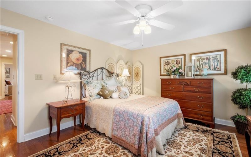 1005 Skyline Drive, Canonsburg, 15317, 5 Bedroom Bedrooms, 14 Room Rooms,3.1 BathroomBathrooms,Residential,For Sale,Skyline Drive,1776558