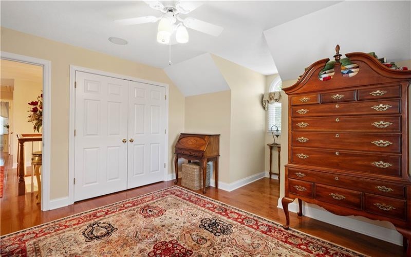 1005 Skyline Drive, Canonsburg, 15317, 5 Bedroom Bedrooms, 14 Room Rooms,3.1 BathroomBathrooms,Residential,For Sale,Skyline Drive,1776558