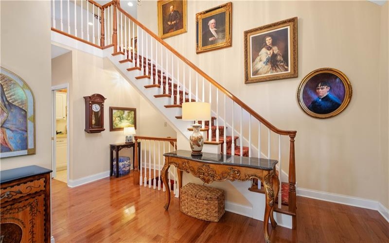 1005 Skyline Drive, Canonsburg, 15317, 5 Bedroom Bedrooms, 14 Room Rooms,3.1 BathroomBathrooms,Residential,For Sale,Skyline Drive,1776558