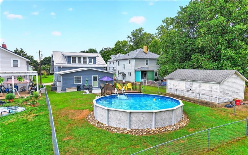 42 Prospect St, Uniontown, 15401, 3 Bedroom Bedrooms, 7 Room Rooms,1.2 BathroomBathrooms,Residential,For Sale,Prospect St,1776574