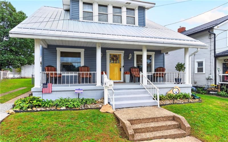 42 Prospect St, Uniontown, 15401, 3 Bedroom Bedrooms, 7 Room Rooms,1.2 BathroomBathrooms,Residential,For Sale,Prospect St,1776574