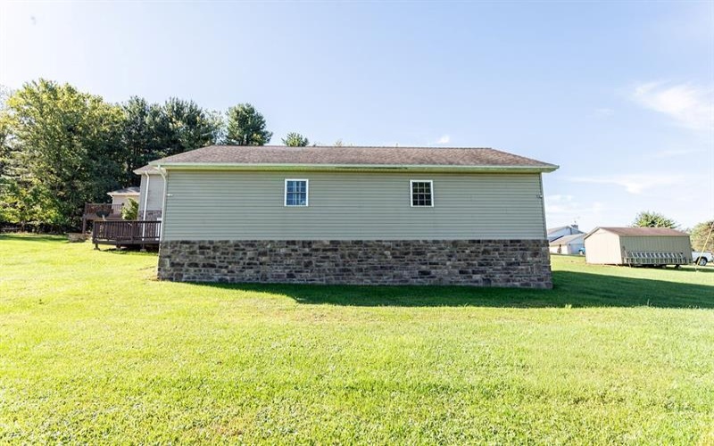 115 Maple Hill Lane, Uniontown, 15401, 4 Bedroom Bedrooms, ,3 BathroomBathrooms,Residential,For Sale,Maple Hill Lane,1776575