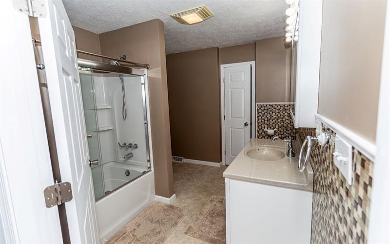 115 Maple Hill Lane, Uniontown, 15401, 4 Bedroom Bedrooms, ,3 BathroomBathrooms,Residential,For Sale,Maple Hill Lane,1776575