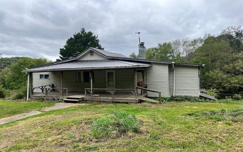 2265 S. Eighty Eight Road, Greensboro, 15338, 2 Bedroom Bedrooms, ,1 BathroomBathrooms,Residential,For Sale,S. Eighty Eight Road,1776576