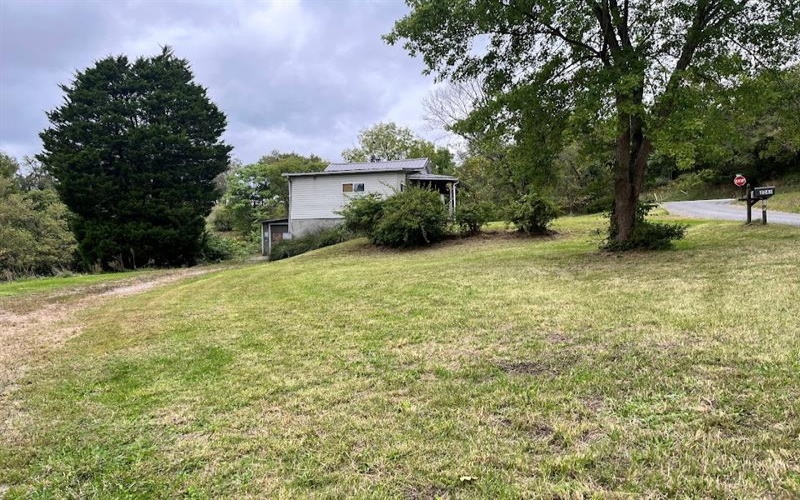 2265 S. Eighty Eight Road, Greensboro, 15338, 2 Bedroom Bedrooms, ,1 BathroomBathrooms,Residential,For Sale,S. Eighty Eight Road,1776576