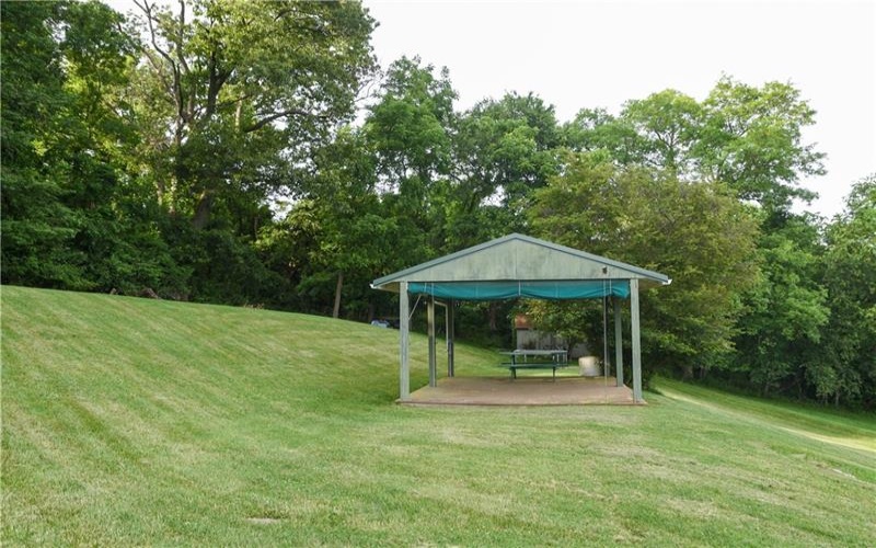 175 Valley View Dr, Belle Vernon, 15012, 4 Bedroom Bedrooms, ,3.1 BathroomBathrooms,Residential,For Sale,Valley View Dr,1766486