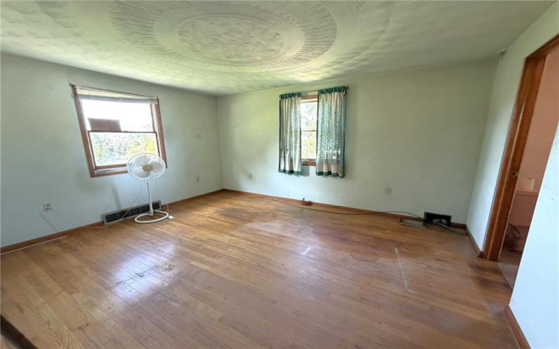 1661 Amy Lane, North Huntingdon, 15642, 3 Bedroom Bedrooms, ,1 BathroomBathrooms,Residential,For Sale,Amy Lane,1769125