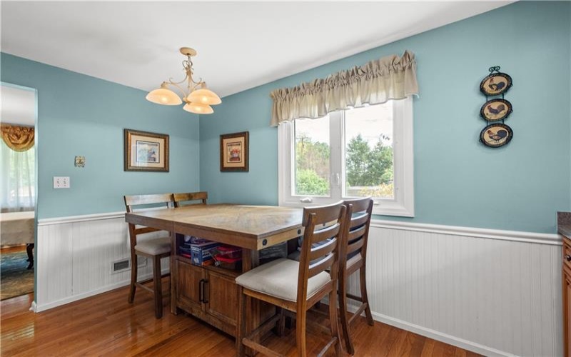 156 Gateshead Drive, McMurray, 15317, 4 Bedroom Bedrooms, 9 Room Rooms,3 BathroomBathrooms,Residential,For Sale,Gateshead Drive,1775881
