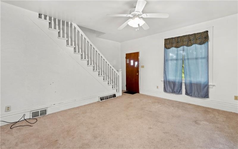 205 McCormick Ave, Bentleyville, 15314, 2 Bedroom Bedrooms, 6 Room Rooms,1 BathroomBathrooms,Residential,For Sale,McCormick Ave,1775890