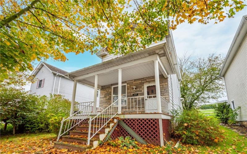 205 McCormick Ave, Bentleyville, 15314, 2 Bedroom Bedrooms, 6 Room Rooms,1 BathroomBathrooms,Residential,For Sale,McCormick Ave,1775890