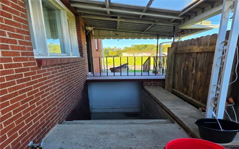 300 Craft Moore Rd, Brownsville, 15417, 2 Bedroom Bedrooms, ,1.1 BathroomBathrooms,Residential,For Sale,Craft Moore Rd,1776110