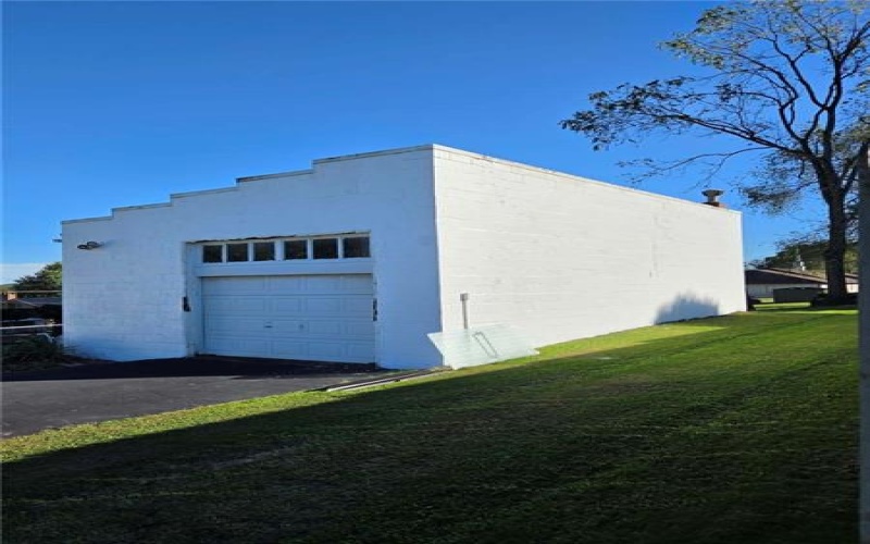 300 Craft Moore Rd, Brownsville, 15417, 2 Bedroom Bedrooms, ,1.1 BathroomBathrooms,Residential,For Sale,Craft Moore Rd,1776110