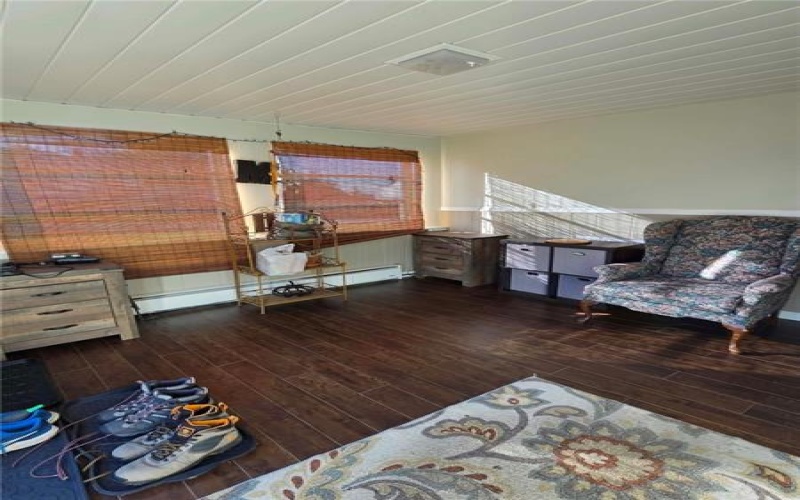 300 Craft Moore Rd, Brownsville, 15417, 2 Bedroom Bedrooms, ,1.1 BathroomBathrooms,Residential,For Sale,Craft Moore Rd,1776110