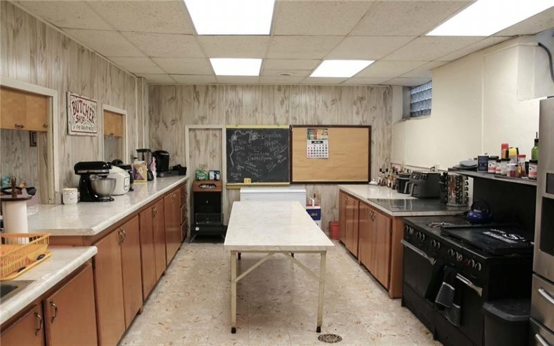 1100 VINE ST, Connellsville, 15425, 5 Bedroom Bedrooms, ,1.1 BathroomBathrooms,Residential,For Sale,VINE ST,1776698