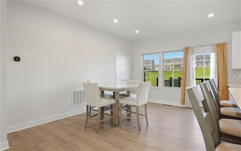 6003 Lampl Ln, Jeannette, 15644, 3 Bedroom Bedrooms, ,2.1 BathroomBathrooms,Lease,For Rent,Lampl Ln,1776704