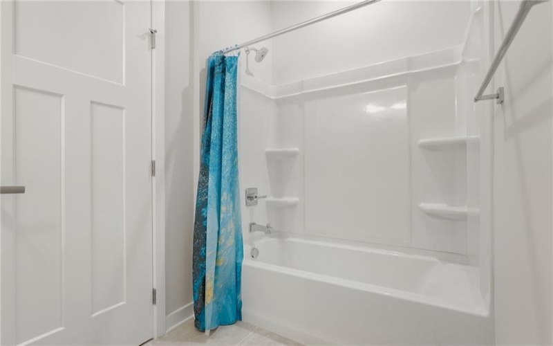 6003 Lampl Ln, Jeannette, 15644, 3 Bedroom Bedrooms, ,2.1 BathroomBathrooms,Lease,For Rent,Lampl Ln,1776704